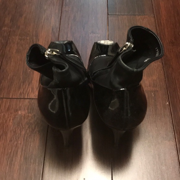 Giuseppe patent leather bootie with leather sock - Picture 2 of 8